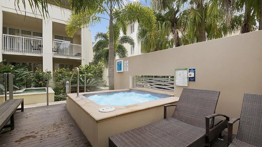 *** Resort Laguna On Hastings Noosa Heads Australia